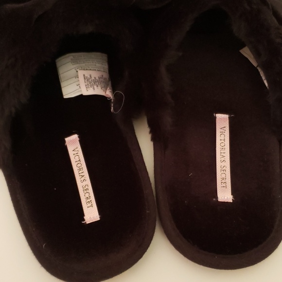 Victoria's Secret slippers - Picture 2 of 3